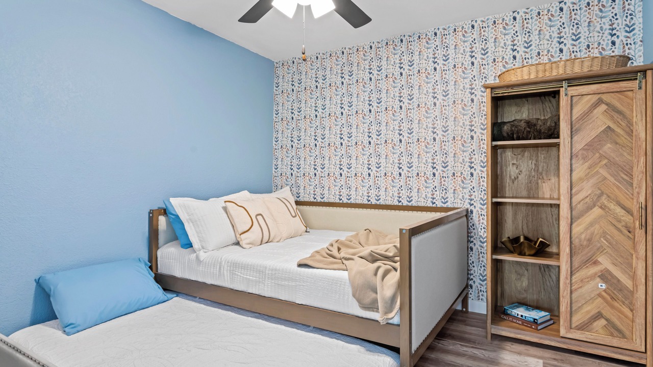 Photo of Bedroom in Hendersonville