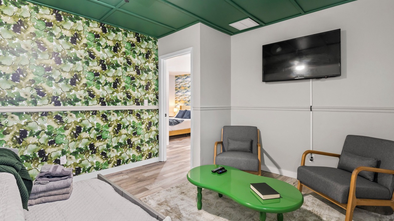 Photo of Bedroom in Hendersonville