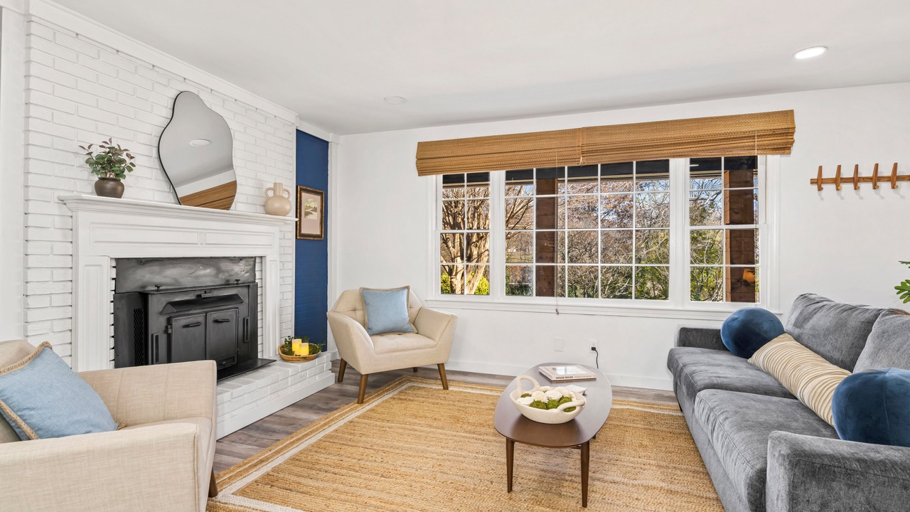 Photo of Livingroom in Hendersonville