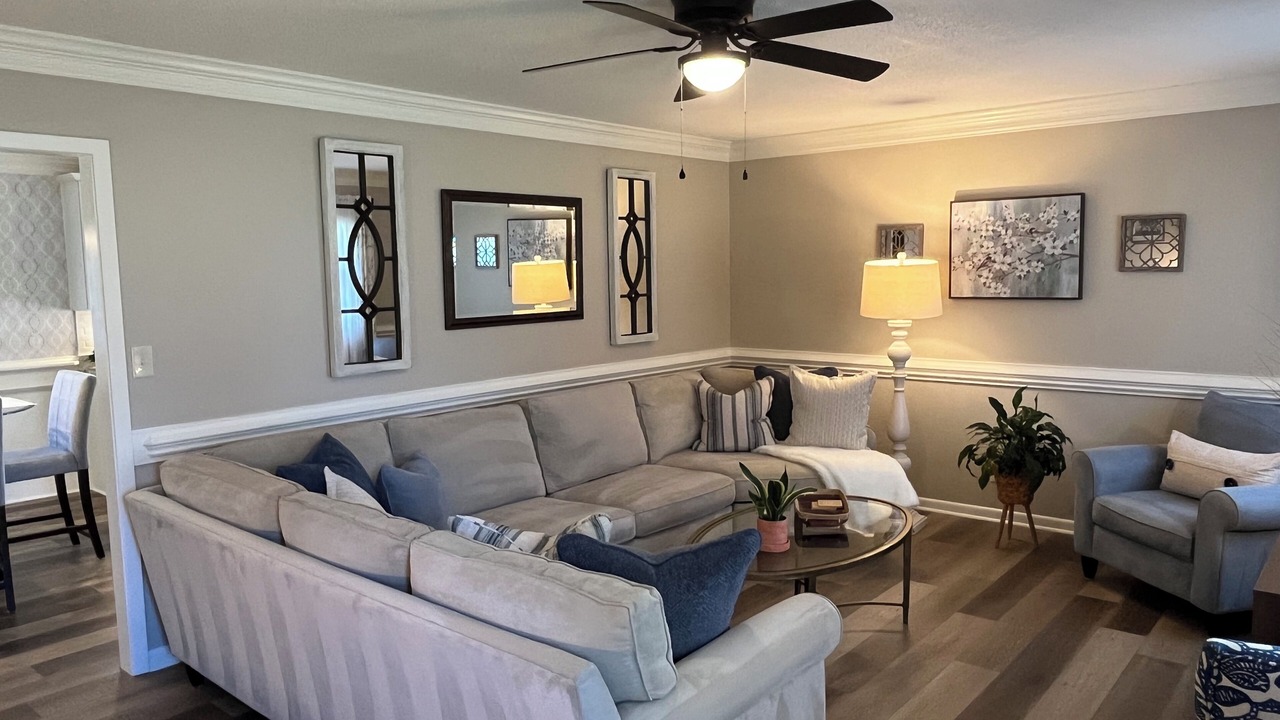 Photo of Livingroom in Dunn