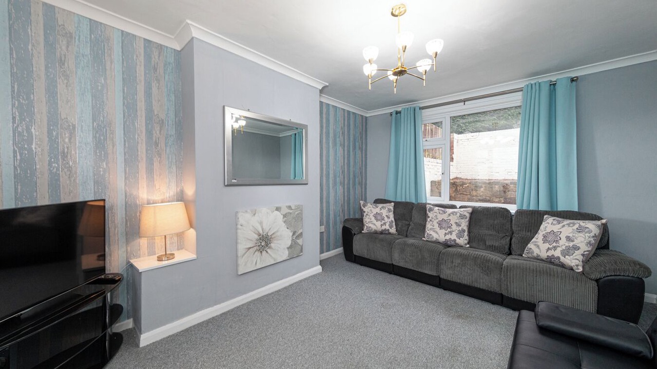 Photo of Livingroom in Stanley