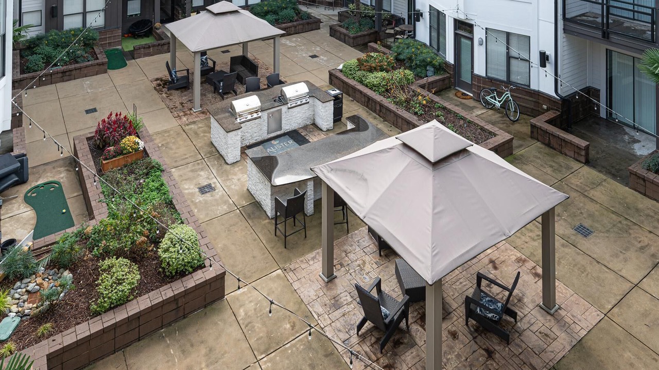 Photo of Outdoor in Second Ward