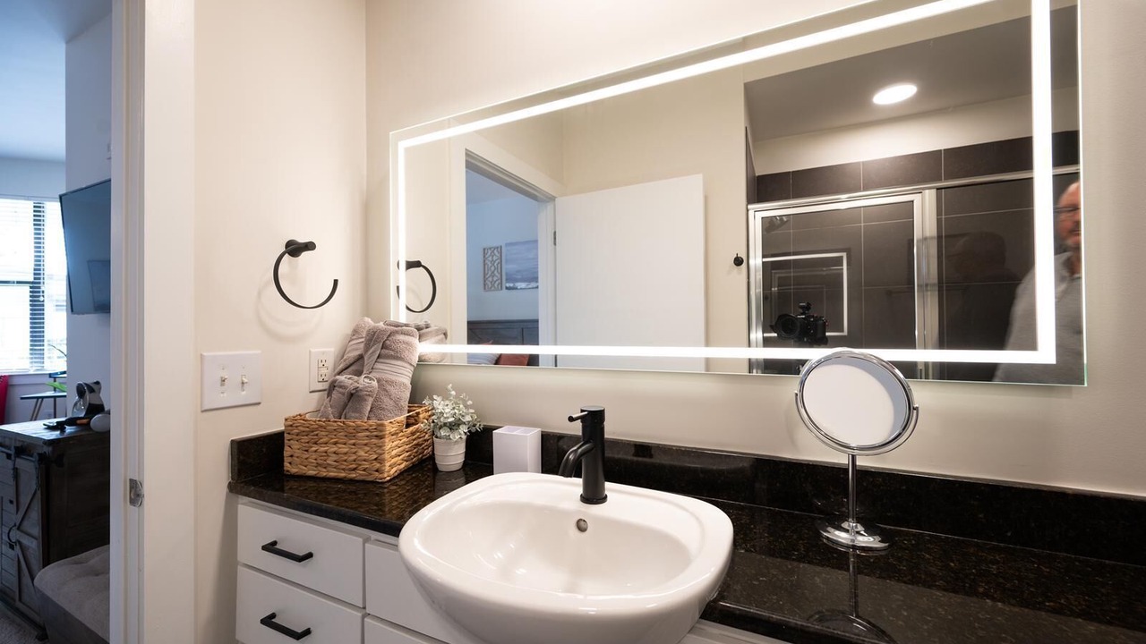 Photo of Bathroom in Second Ward