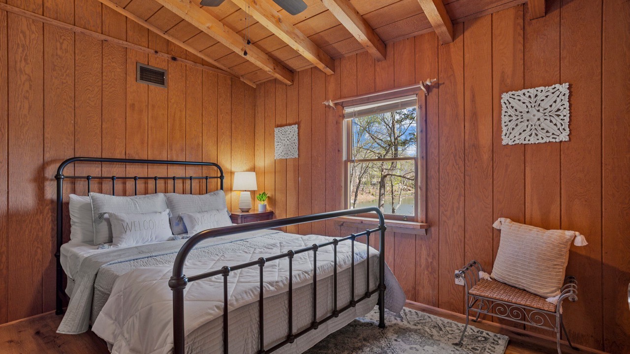 Photo of Bedroom in Terrell