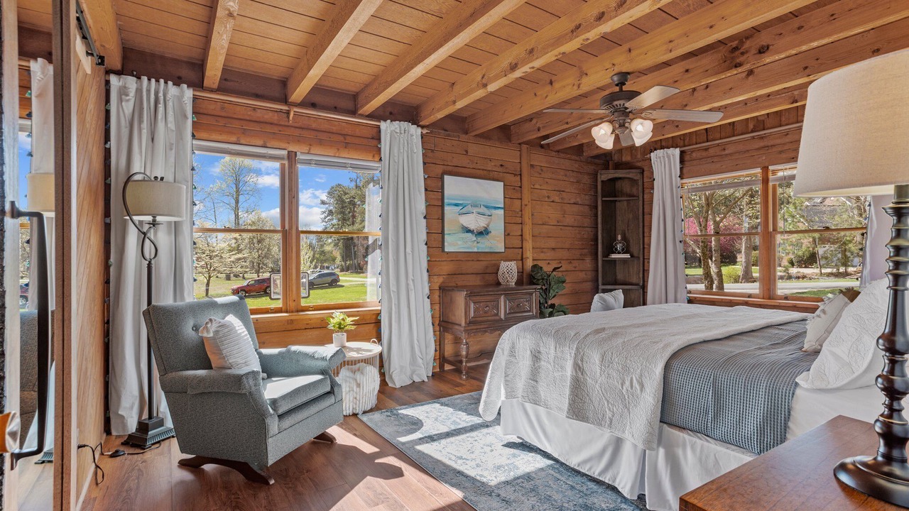 Photo of Bedroom in Terrell