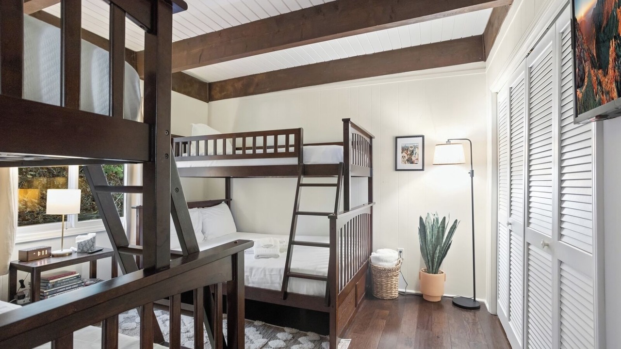 Photo of Bedroom in Sugar Mountain
