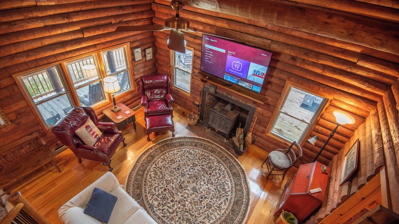 Photo of Livingroom in Lansing
