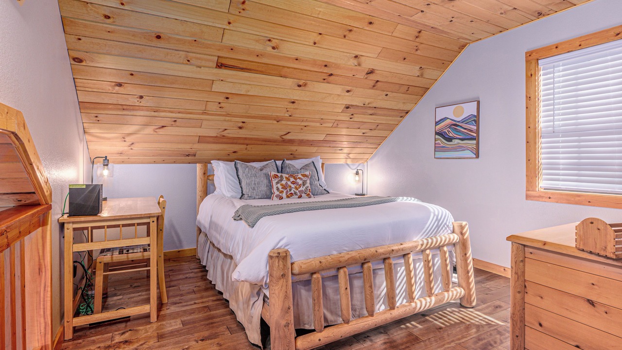 Photo of Bedroom in Qualla