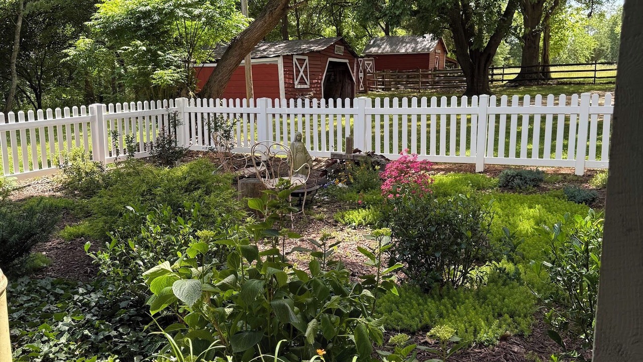 Photo of Outdoor in Vale
