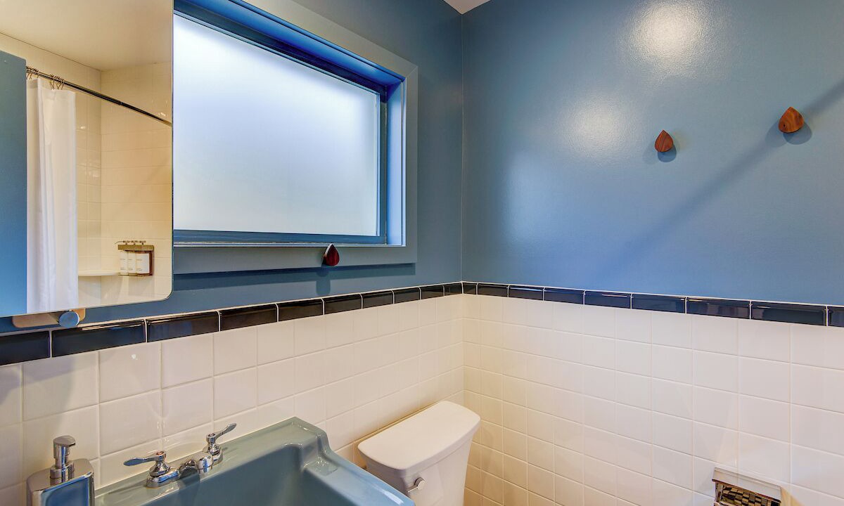 Photo of Bathroom in Boone