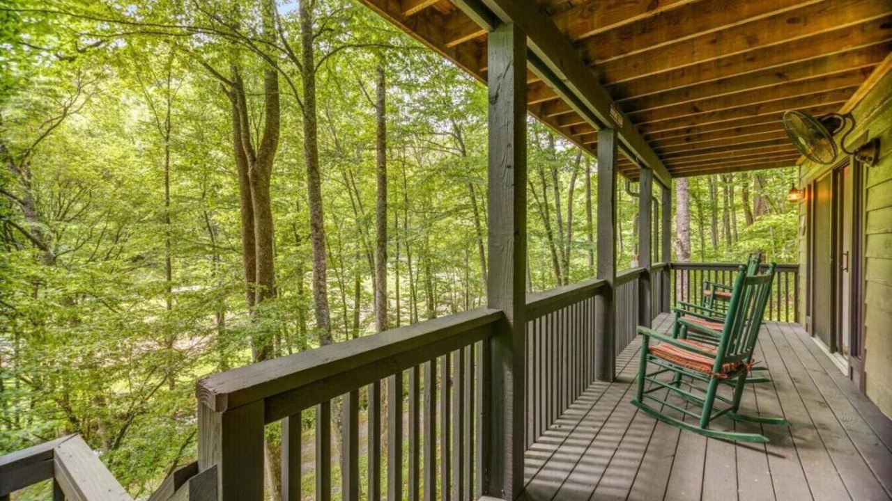 Photo of Patio Balcony in Sylva