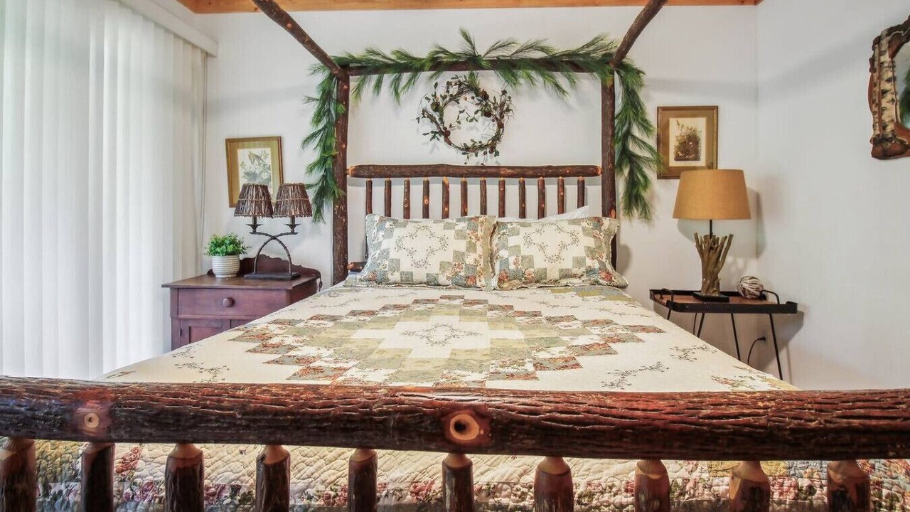 Photo of Bedroom in Sylva