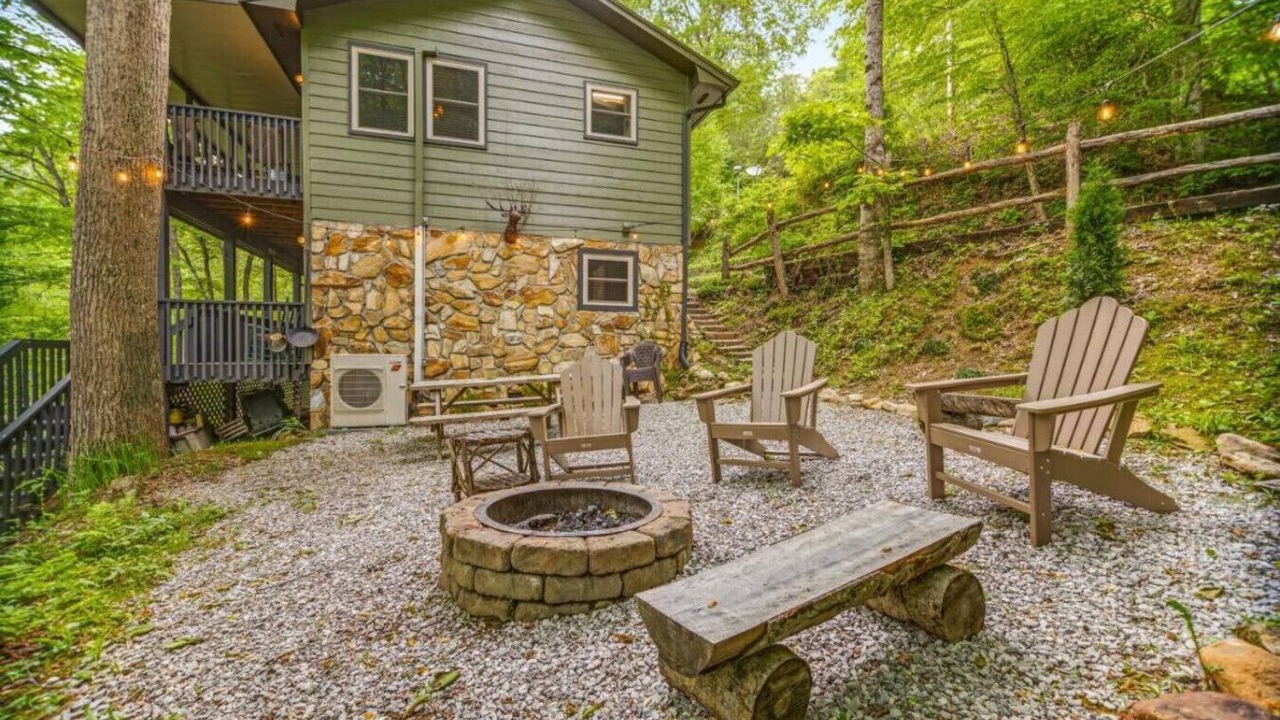 Photo of Patio Balcony in Sylva