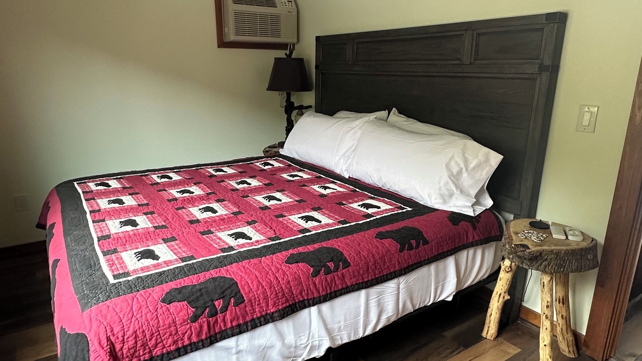 Photo of Bedroom in Apple Ridge