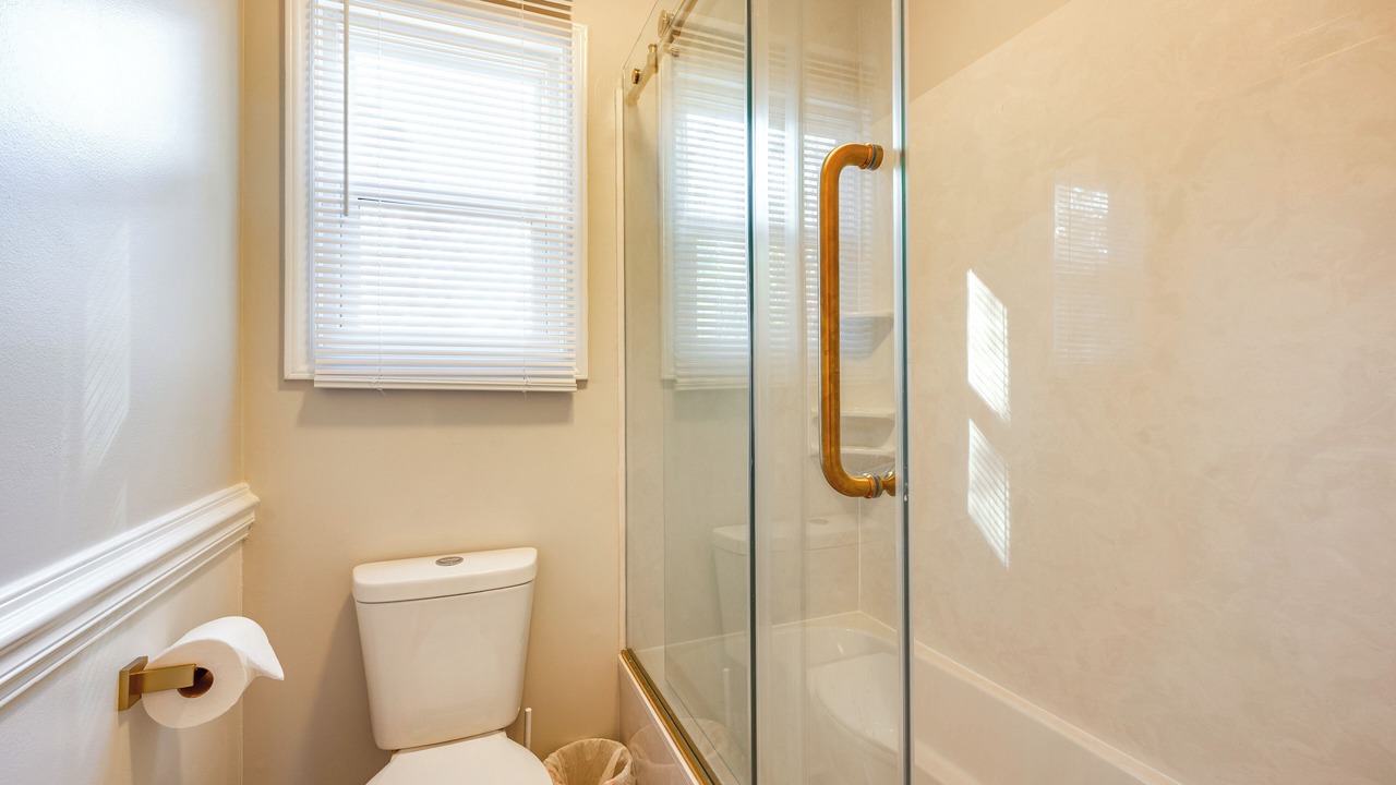 Photo of Bathroom in Southmont