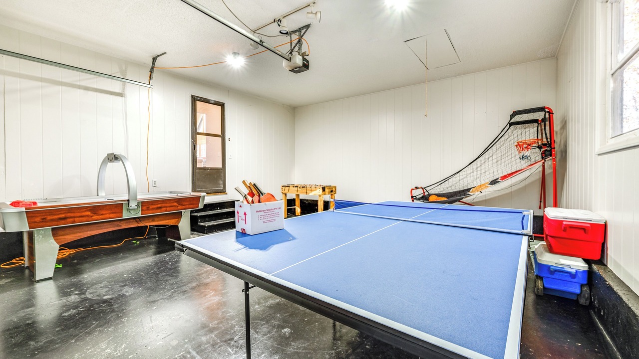 Photo of Bedroom in Southmont
