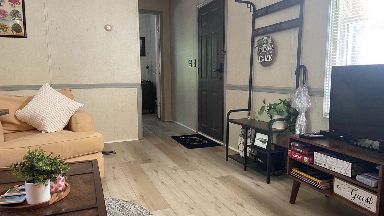 Photo of Livingroom in Granville County