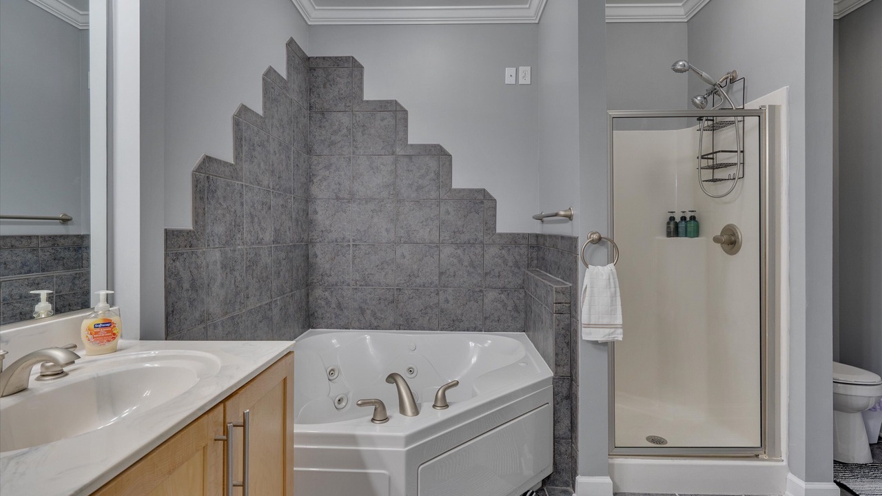 Photo of Bathroom in Pine Forest
