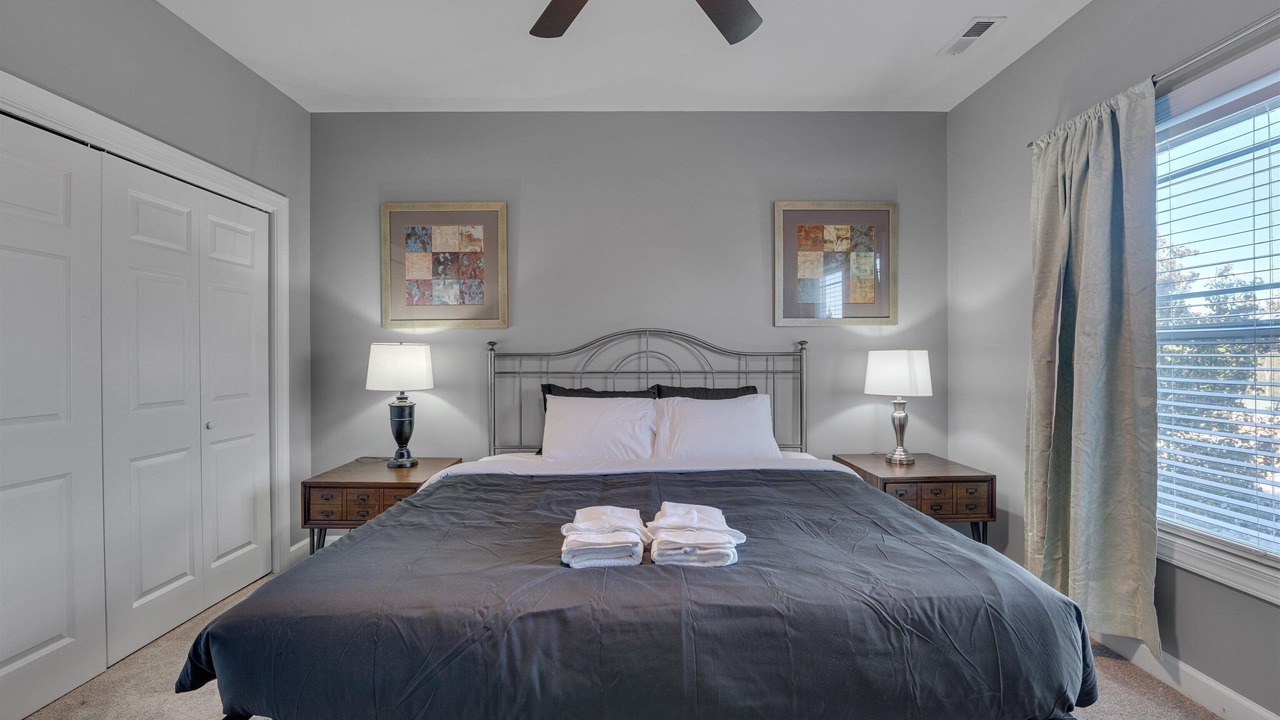 Photo of Bedroom in Pine Forest