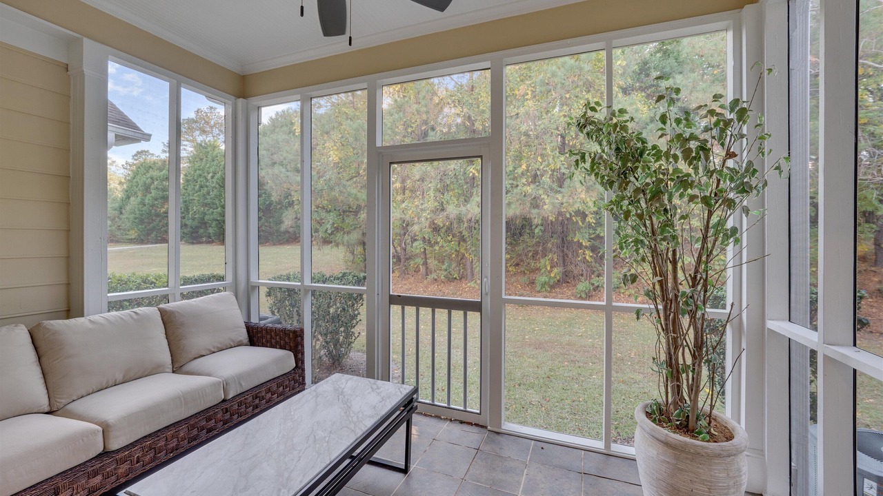 Photo of Livingroom in Pine Forest