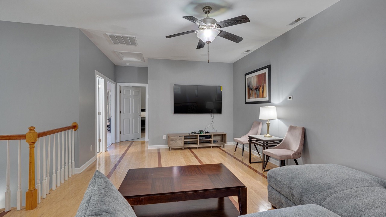 Photo of Livingroom in Pine Forest