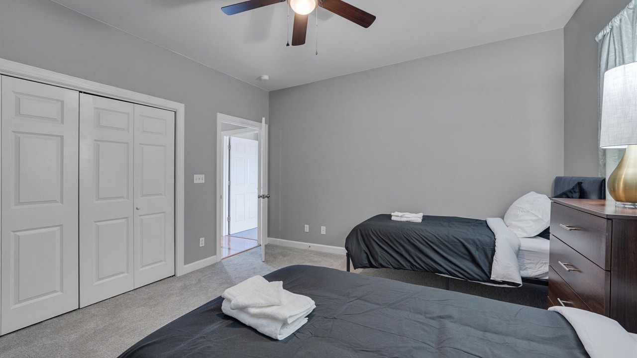 Photo of Bedroom in Pine Forest