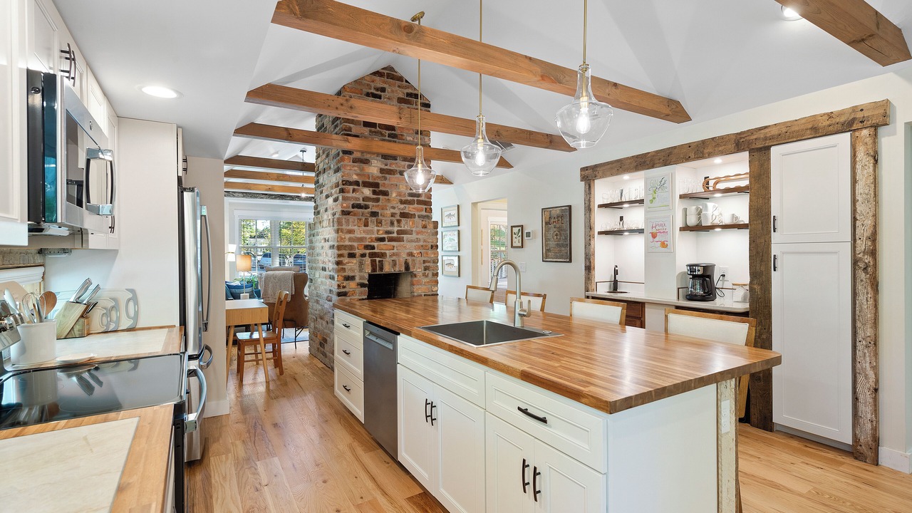 Photo of Kitchen in Flat Rock