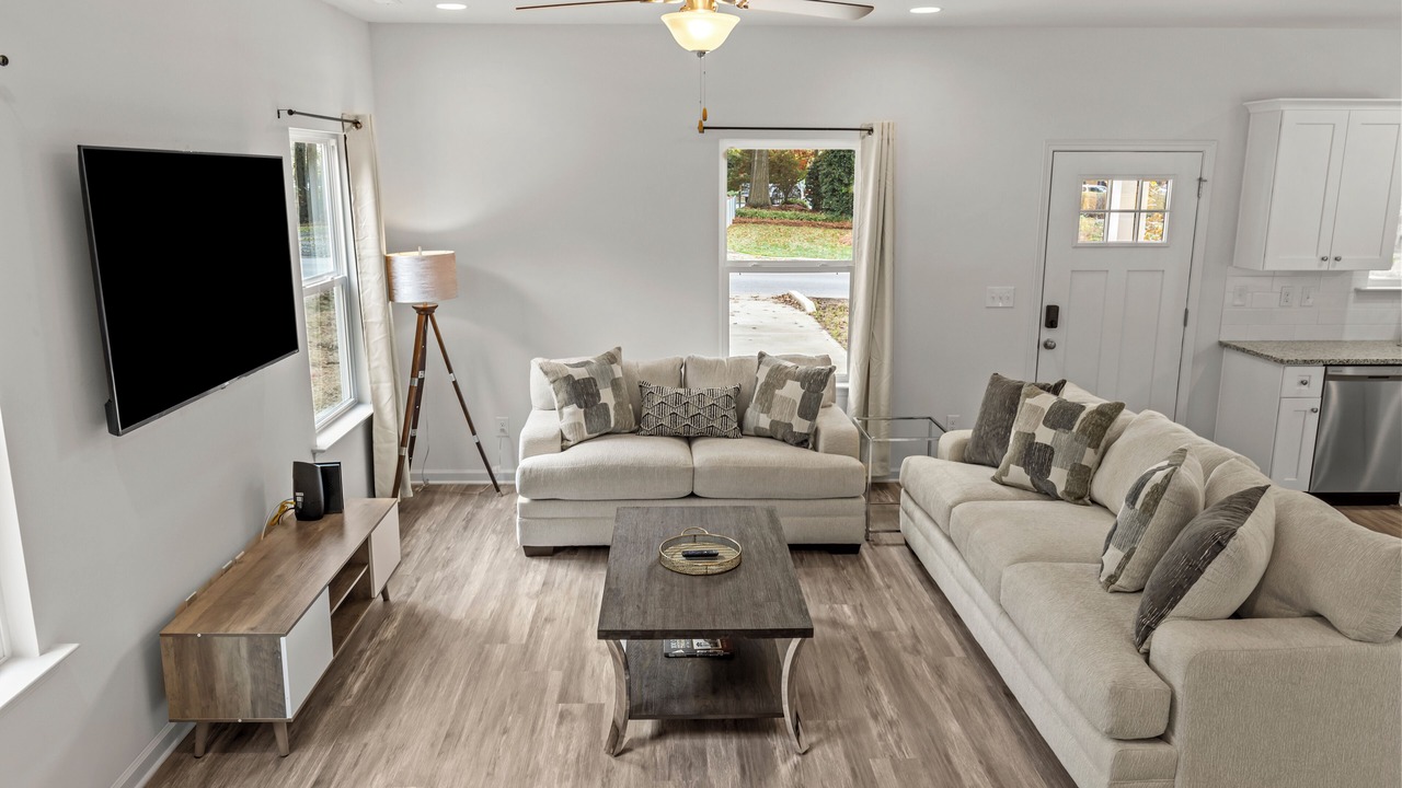 Photo of Livingroom in Paw Creek