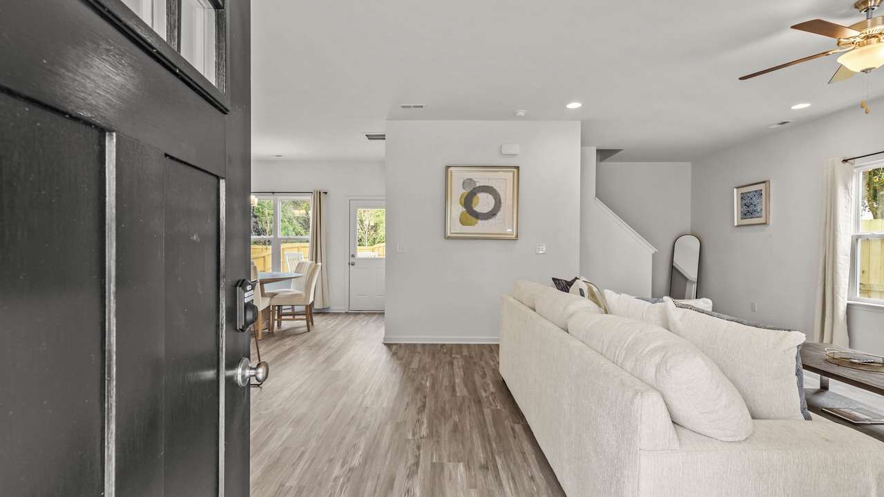 Photo of Livingroom in Paw Creek