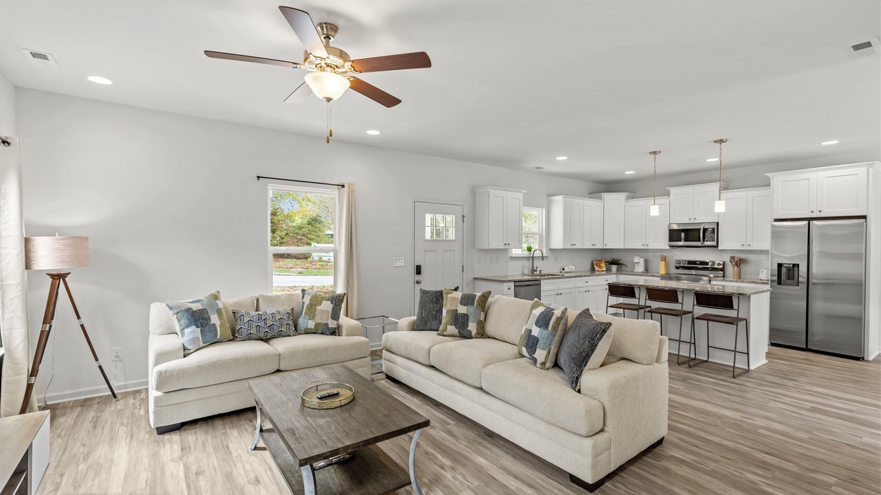 Photo of Livingroom in Paw Creek