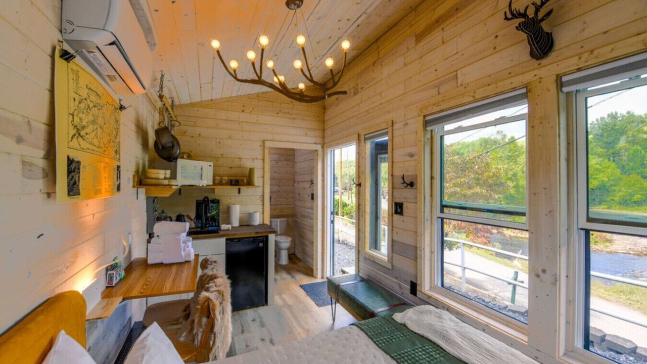 Photo of Bedroom in Sylva
