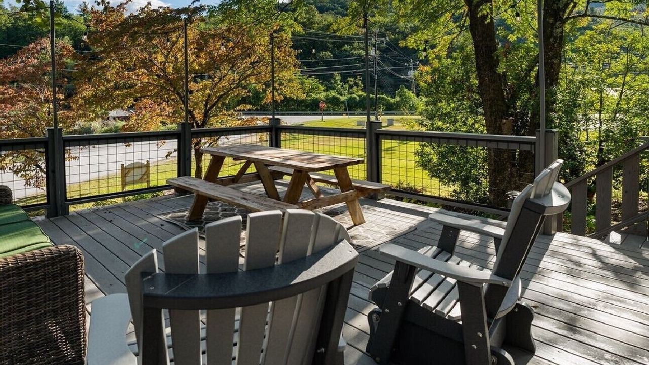 Photo of Outdoor in Chimney Rock