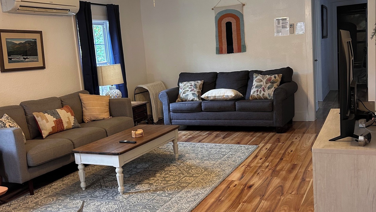 Photo of Livingroom in Chimney Rock