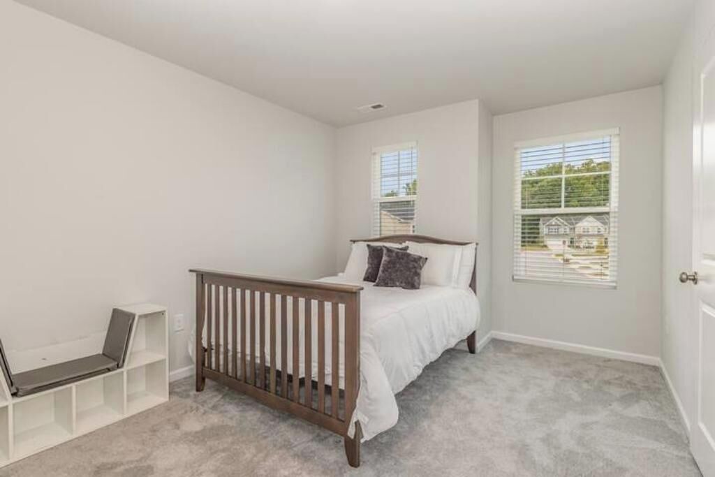 Photo of Bedroom in Garner