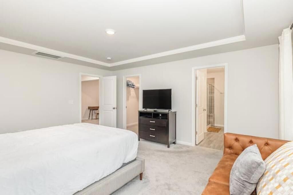 Photo of Bedroom in Garner