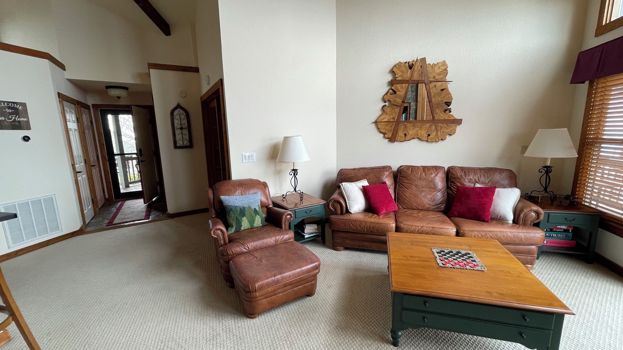 Photo of Livingroom in Burnsville
