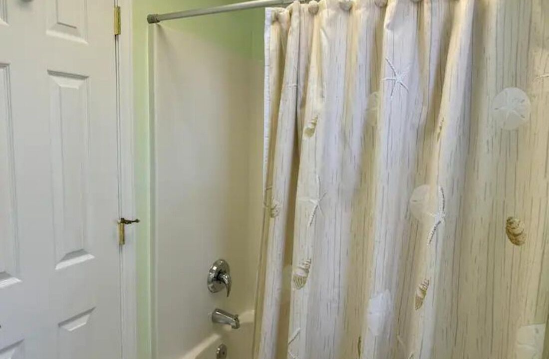 Photo of Bathroom in Colington Harbour