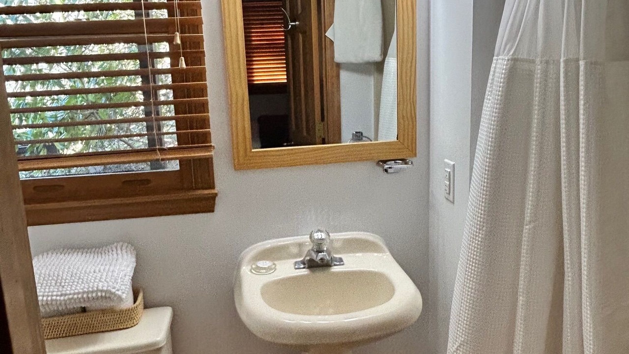 Photo of Bathroom in Scaly Mountain