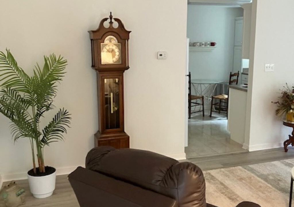 Photo of Livingroom in Hickory