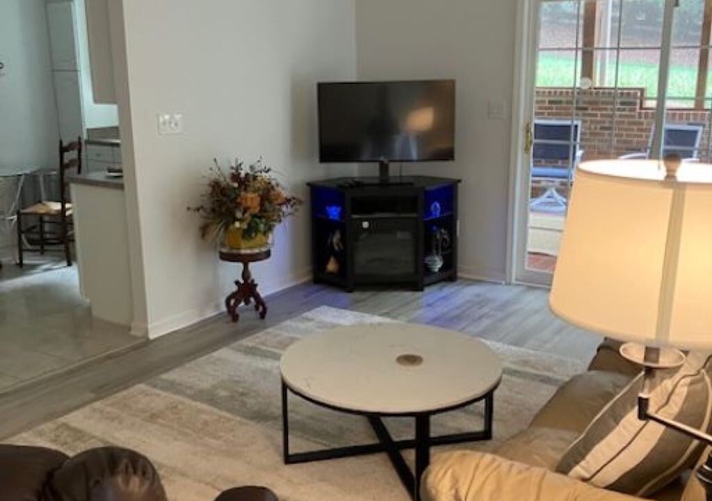 Photo of Livingroom in Hickory