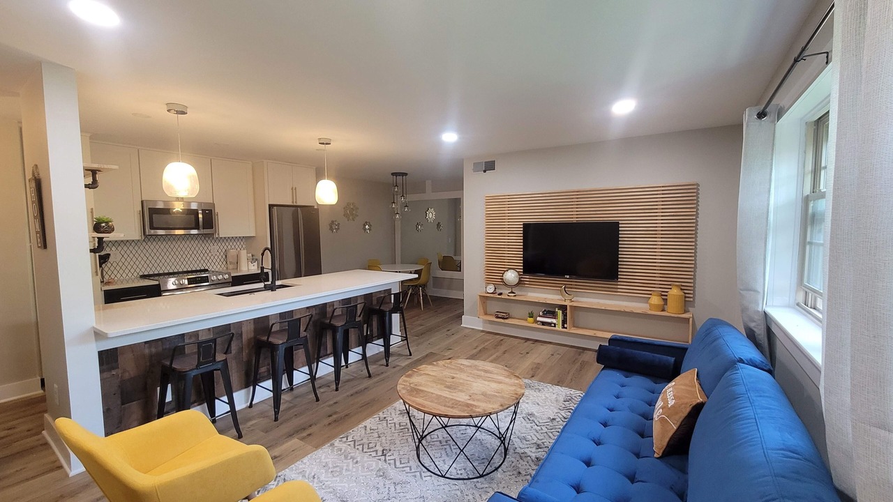 Photo of Livingroom in Carrboro