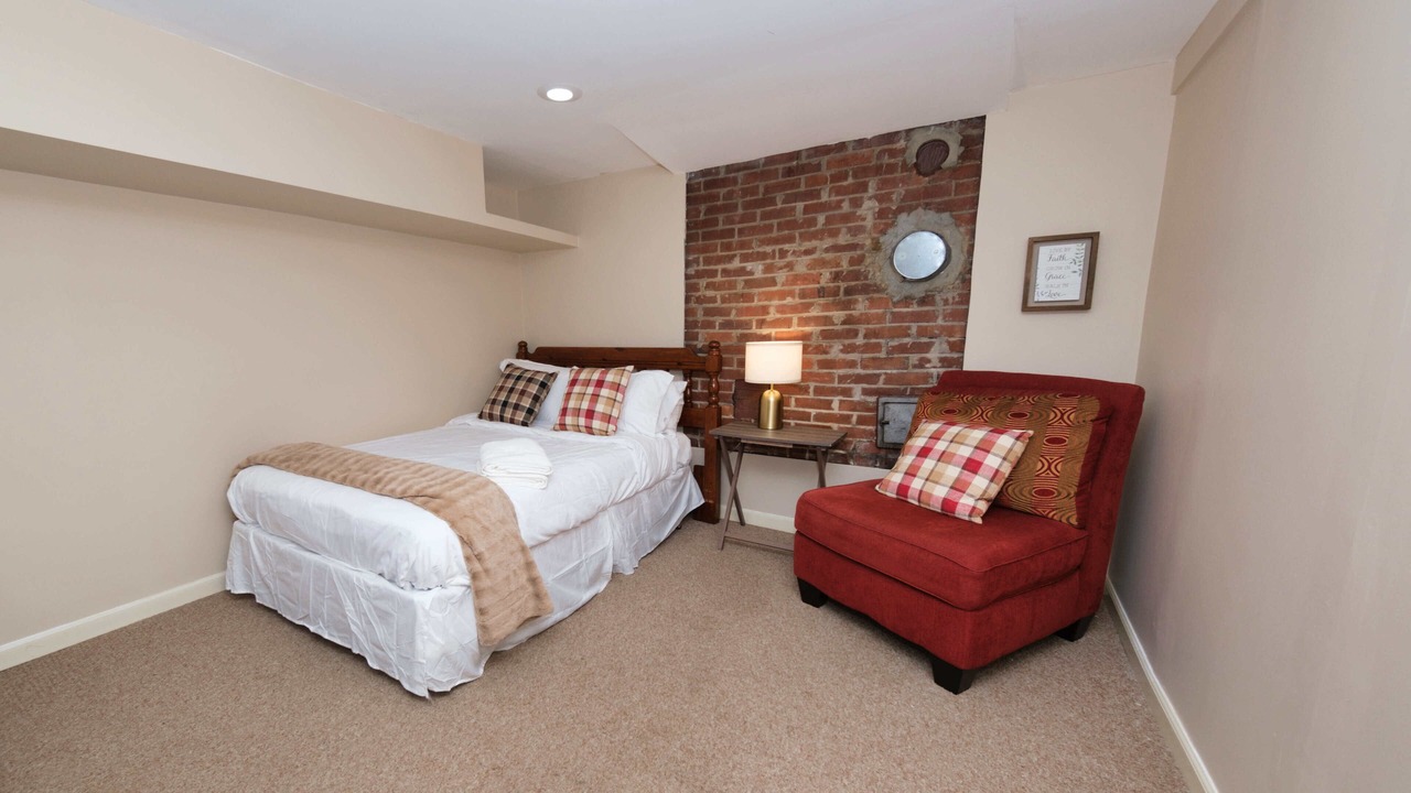 Photo of Bedroom in Cahal Street Group