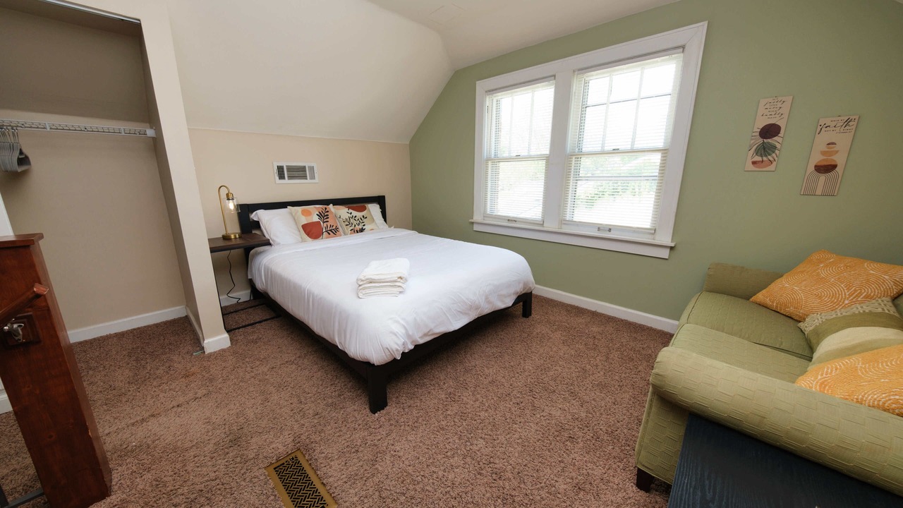 Photo of Bedroom in Cahal Street Group
