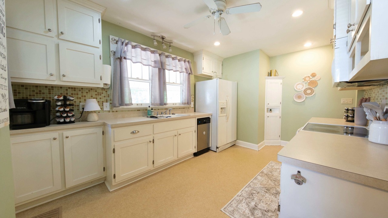 Photo of Kitchen in Cahal Street Group