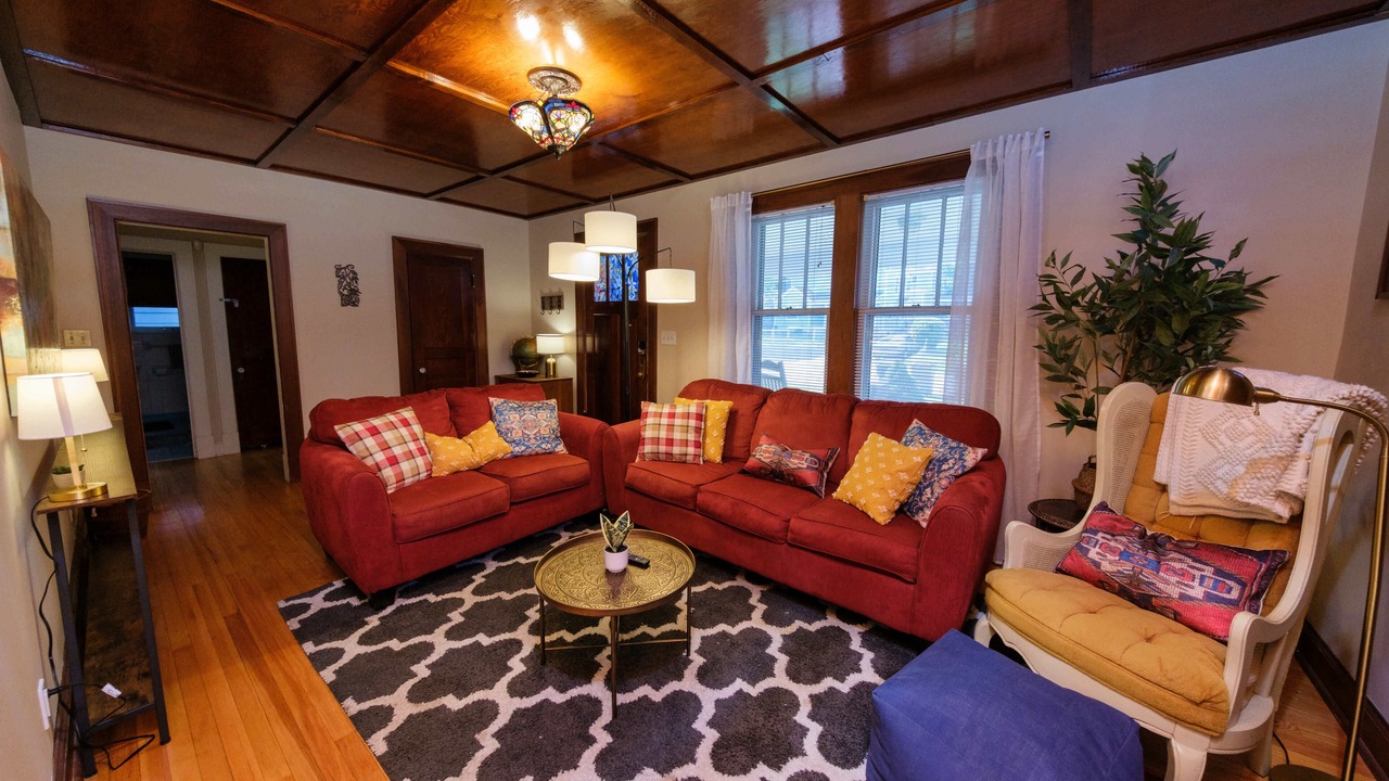 Photo of Livingroom in Cahal Street Group