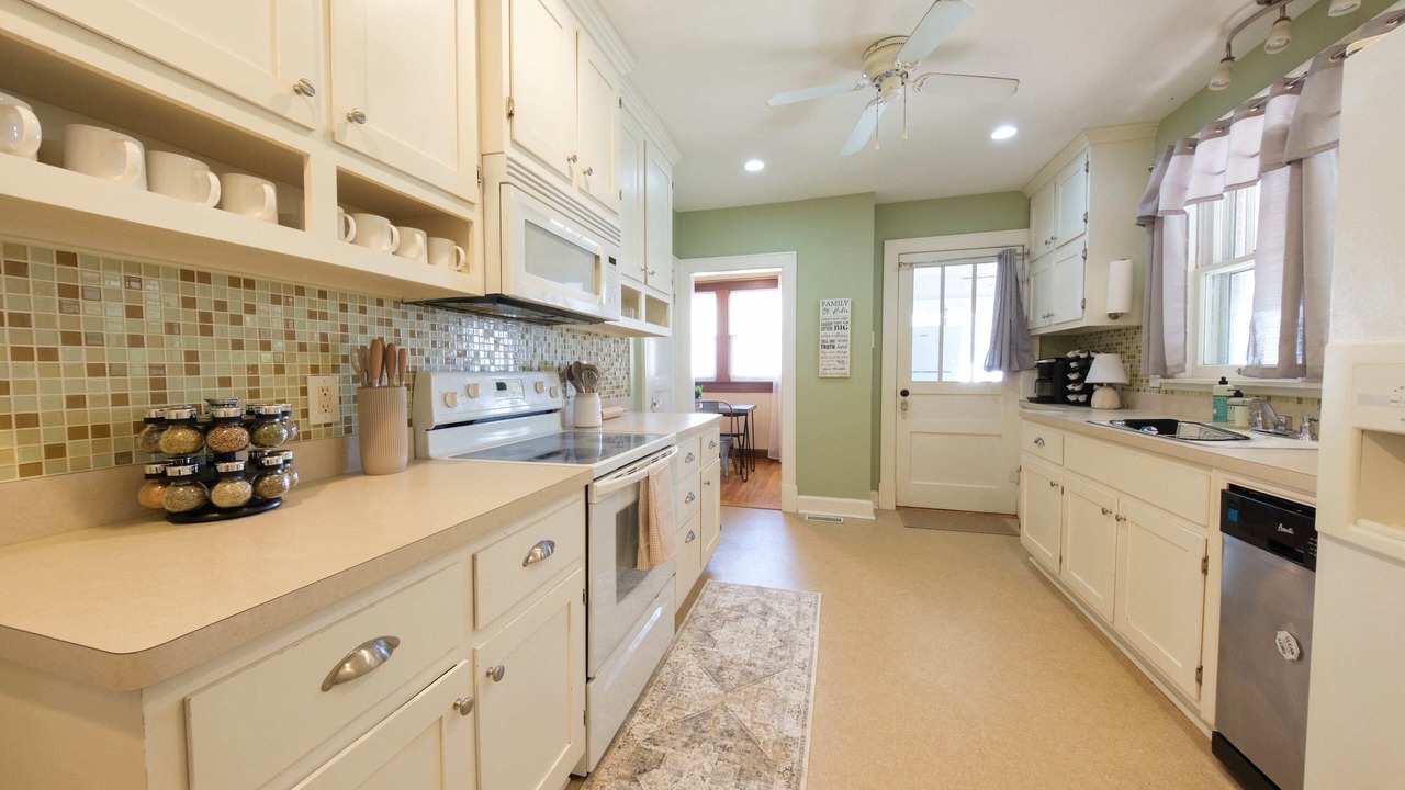 Photo of Kitchen in Cahal Street Group