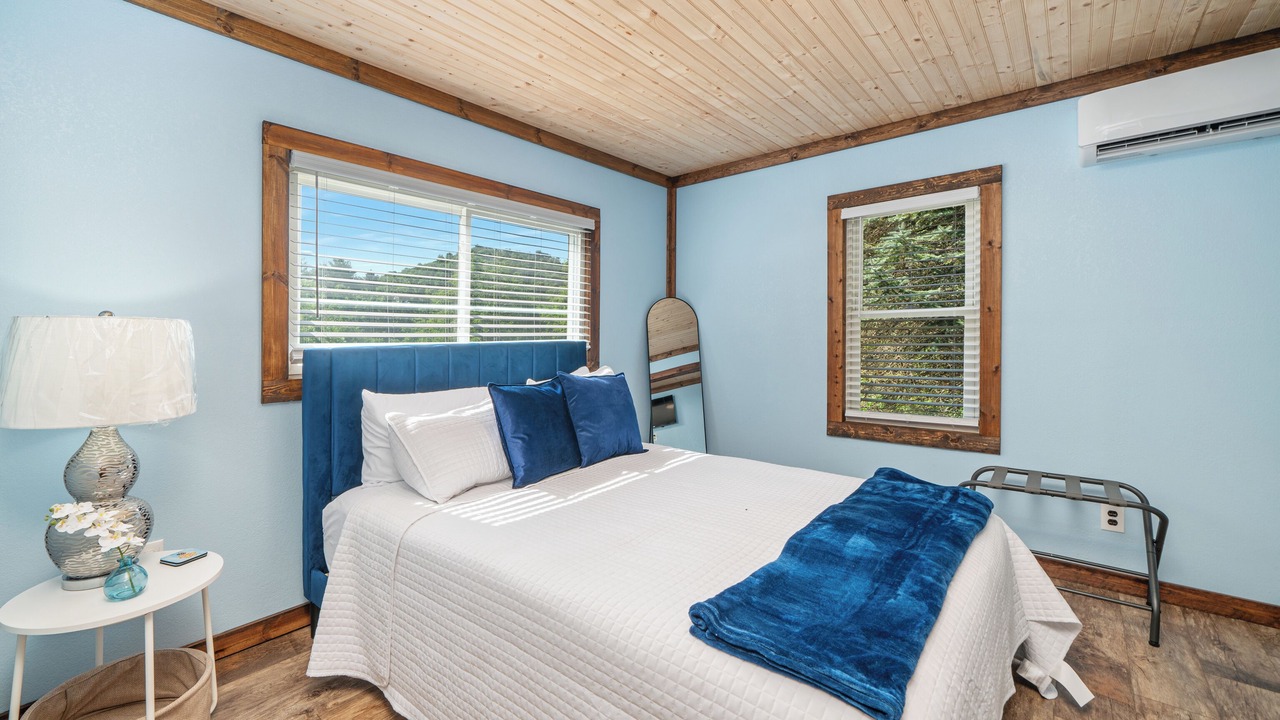 Photo of Bedroom in Bakersville