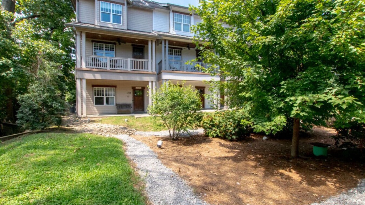 Photo of Outdoor in Historic Waverly