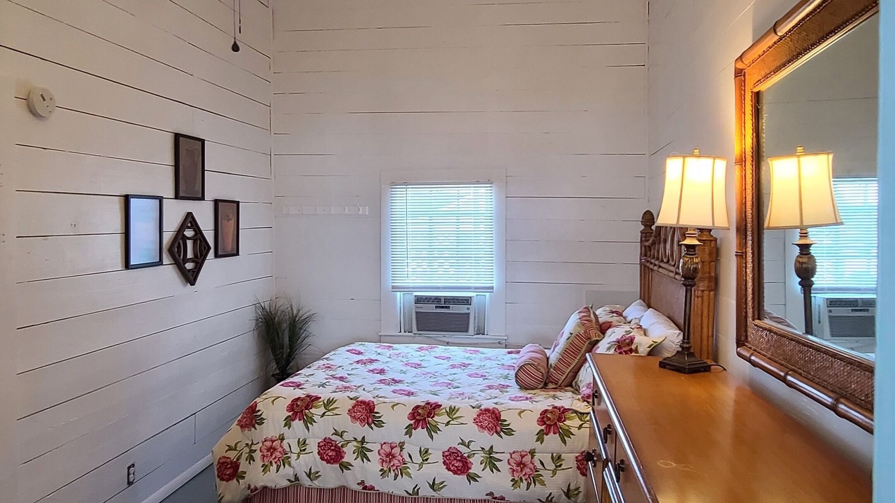 Photo of Bedroom in White Lake