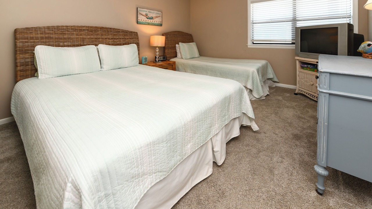 Photo of Bedroom in Surfside Beach